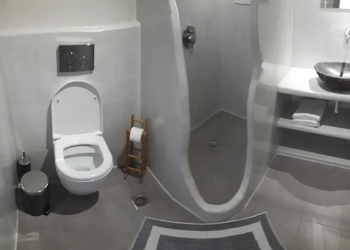 Kır Evi Maistrali Prive Karterados (Santorini)