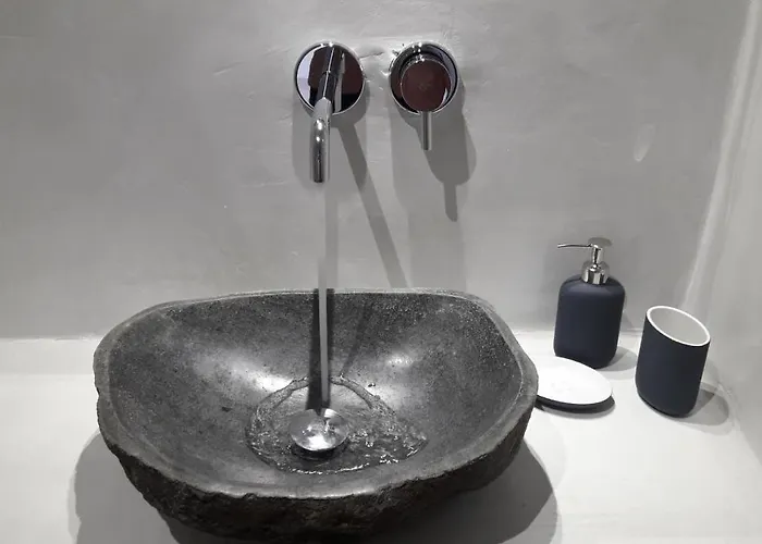 Maistrali Prive Karterados (Santorini)